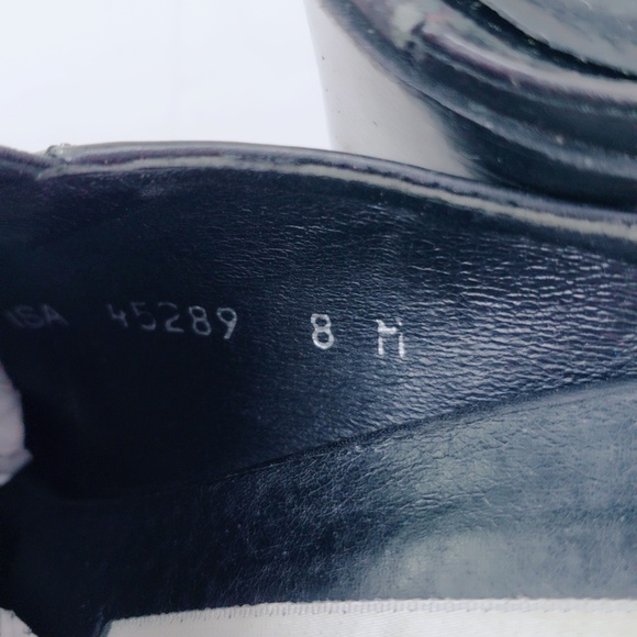 Donald J Pliner Clogs - Picture 4 of 6